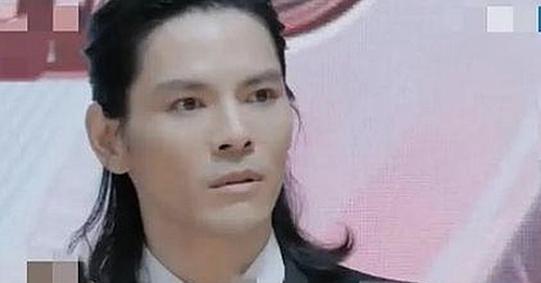 揭秘娱乐圈吃瓜日常：那些你不知道的幕后趣味