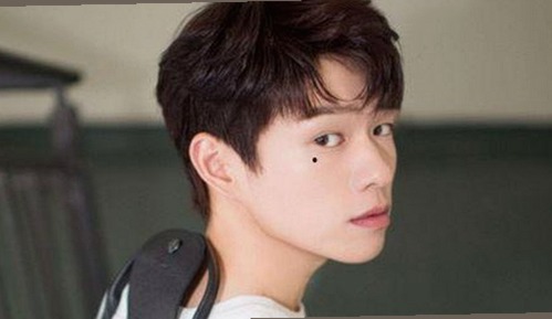 小裁判带你揭秘娱乐圈的吃瓜瞬间