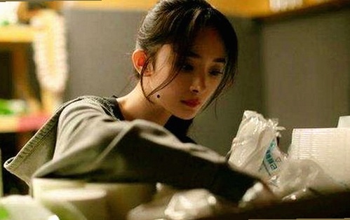 从2017国产电影的辉煌到电影《绝唱》的音乐传奇：影视文化多样化发展观察