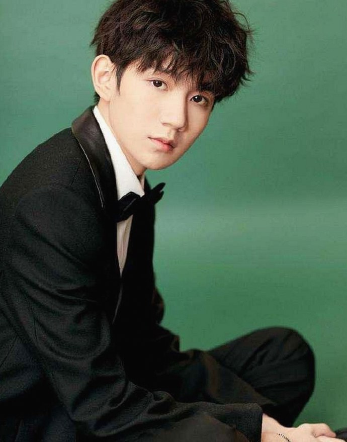 杨颖爆料风波中的“吃瓜”达人陈丽君：态度大反转，圈内秘密全曝光！