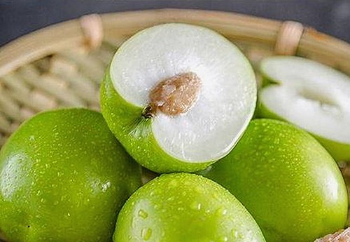 吃瓜视频里的娱乐圈神秘焦点：人物背后的故事与直播盛宴